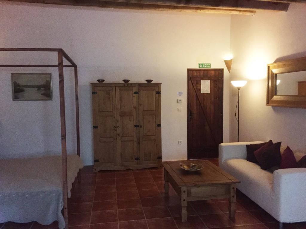 Hotel Mas Pelegri Seriñá Zimmer foto